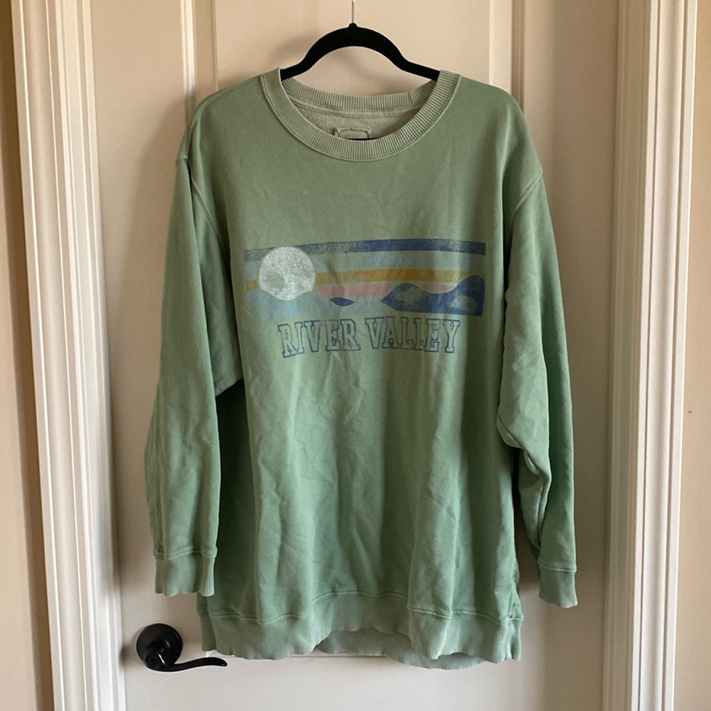 Aerie large sweatshirt. No stains